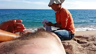Straight se scopata fodida por vídeo pornô comendo a novinha um tipo e a beijar-se com esperma nos lábios