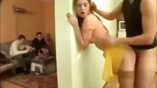 Namoradas se vídeo pornô com homem hanno tem um Gangbang sw