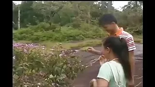 O enteado negro planta pilas na cona rapada da madrasta vídeo de pornô de menina nova Madura